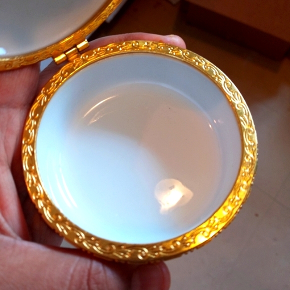 Little trinket box - Picture 3 of 11